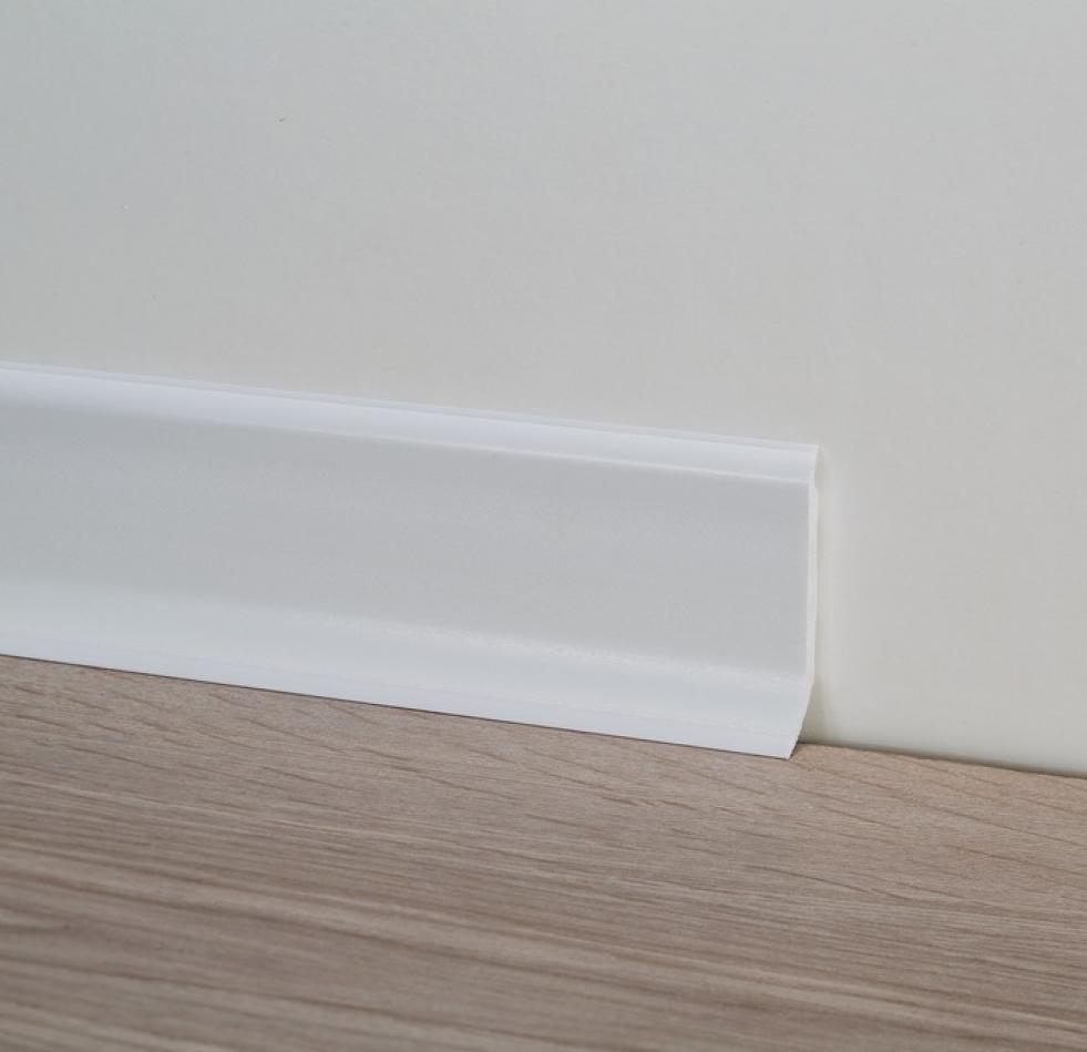 Battiscopa in PVC con sguscia h. 8 cm in vari colori (prezzo a barra da  2,50 m) • Ceruti SRL